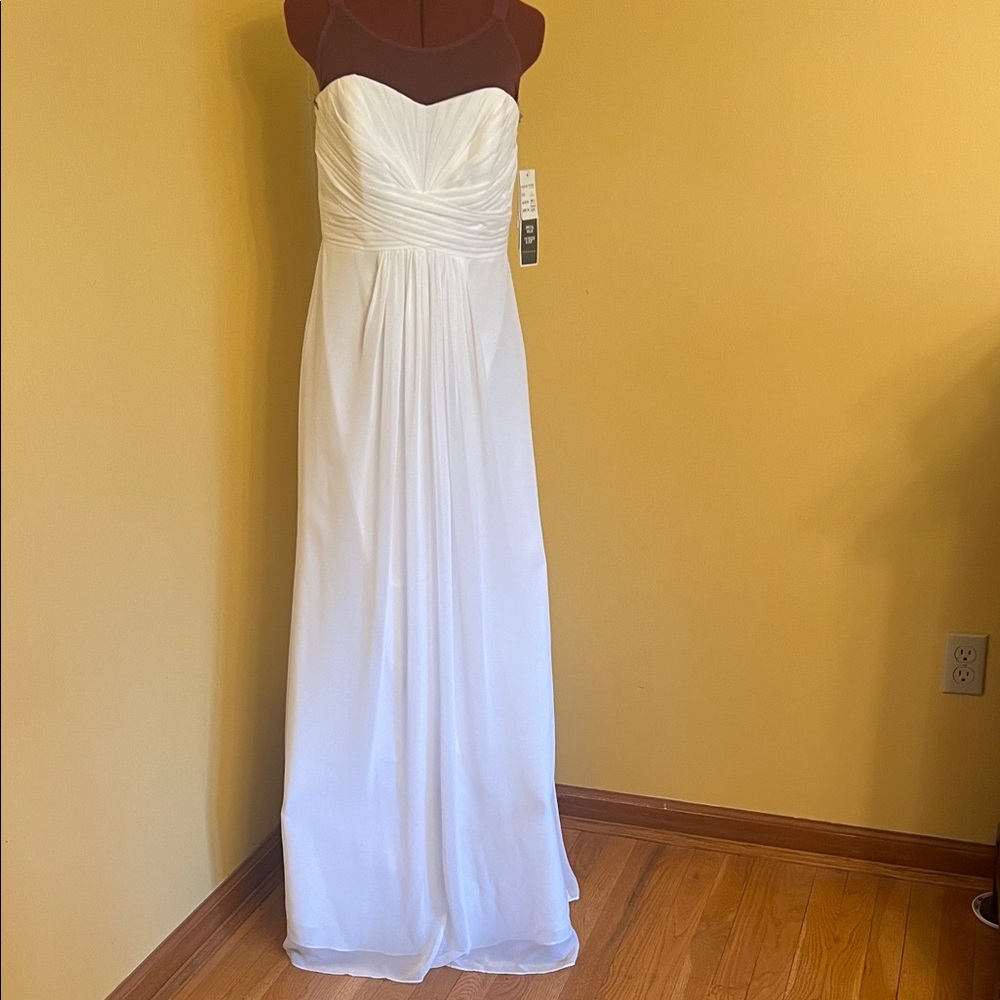 David’s Bridal Strapless Chiffon Dress gown NWT White Size 6 flowy boho fairy